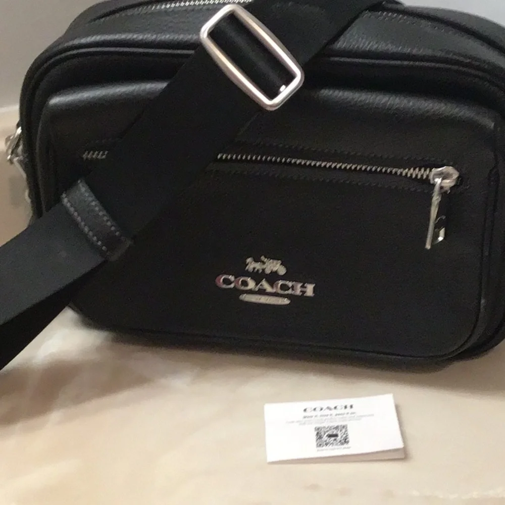 New Coach ladies Black Leather Crossbody Bag. - Picture 2 of 10